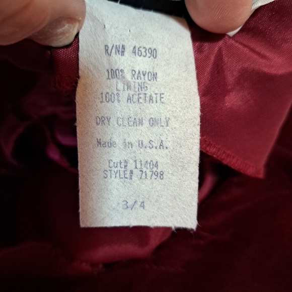 Roberta Vintage Burgundy Velvet Rhinestone Embellished Party Dress - Picture 6 of 7